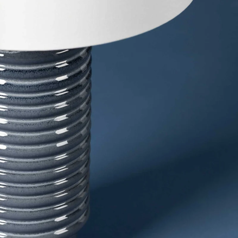 Broderick - Lampe à poser en céramique et lin, style contemporain