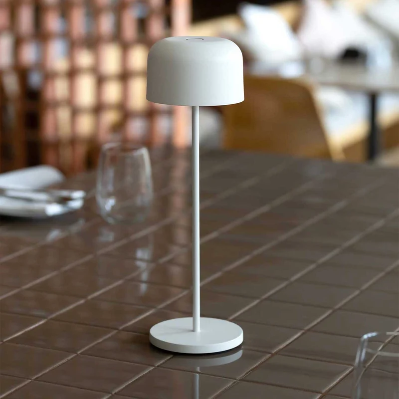 Mavis - Lampe à poser sans fil en acier, style contemporain