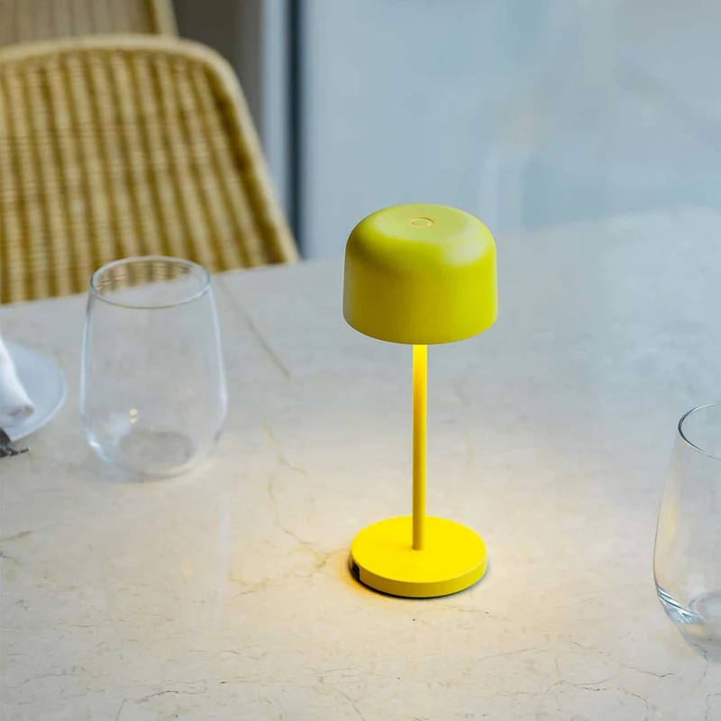 Mavis - Lampe à poser sans fil en acier, style contemporain