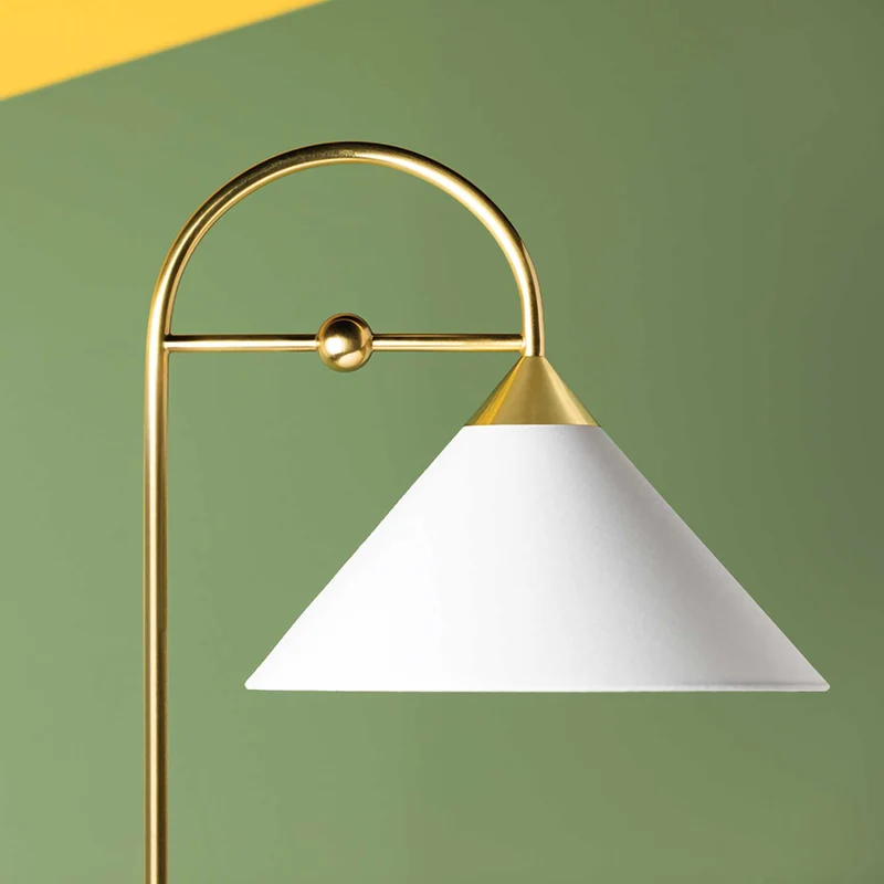 Sang - Lampadaire en laiton et lin, style Art déco