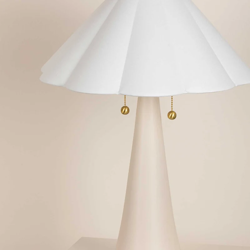 Alana - Lampe à poser en céramique et lin, style campagne