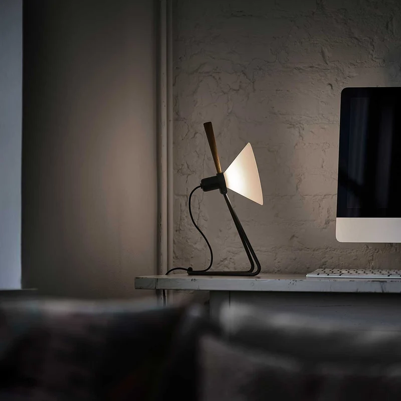 Model 356 Spot - Lampe à poser en acier, ABS et chêne, style industriel