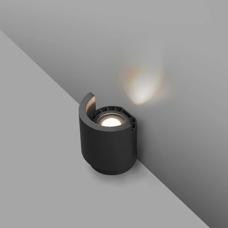 Noboru - Projecteur LED d’extérieur en acier, style contemporain