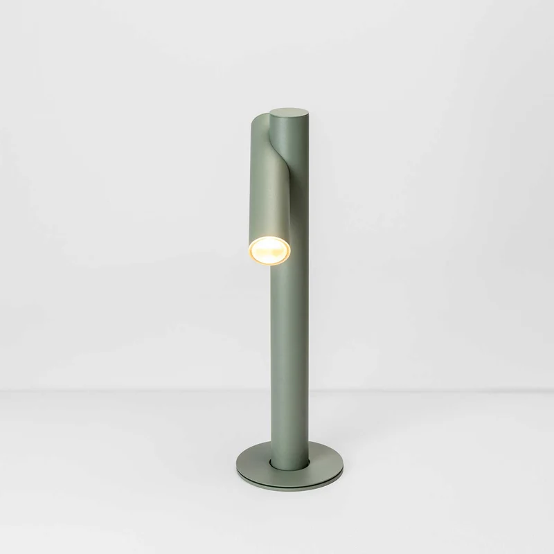 Tik - Potelet LED en acier et polyéthylène, style contemporain, faisceau direct