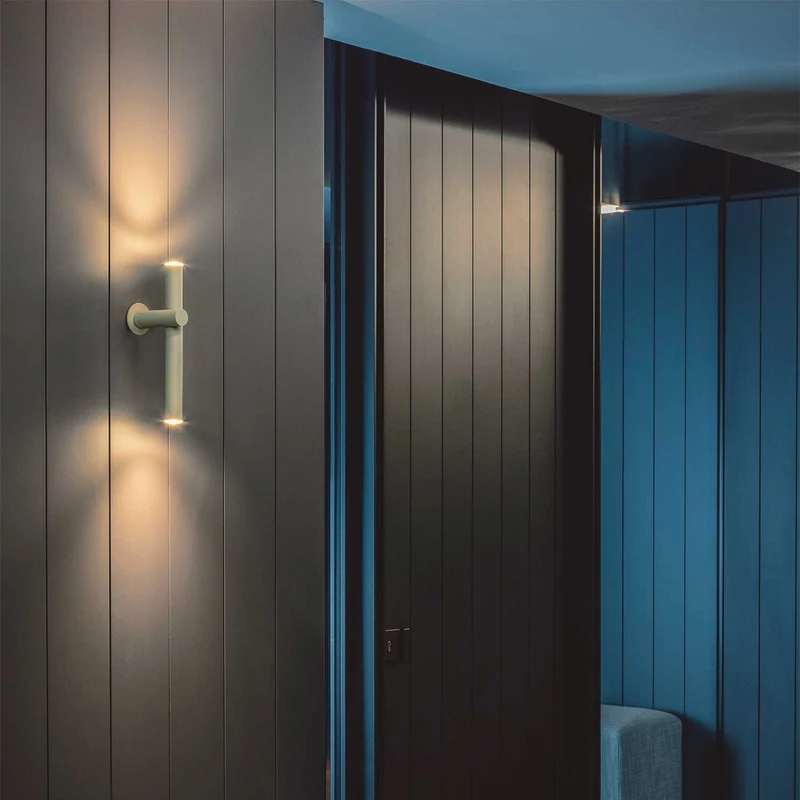 Tik - Applique murale LED IP65 en acier, style contemporain, H 32,8 cm