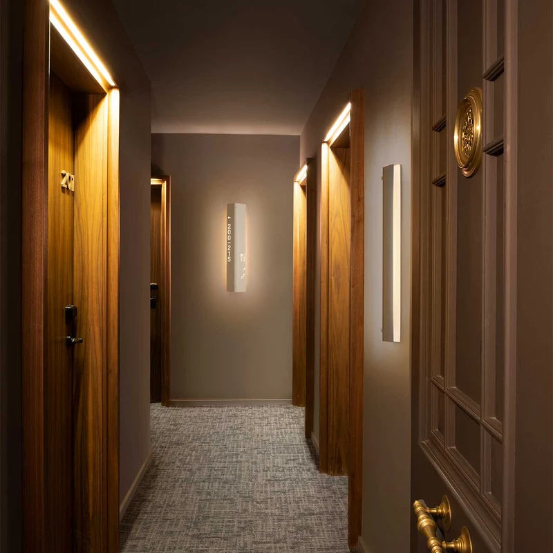 Gada - Applique murale LED en acier, style minimaliste, H 66,3 cm