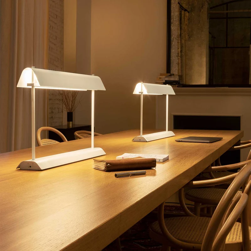 Gada - Lampe de bureau LED en acier et verre, style minimaliste, H 38,6 cm