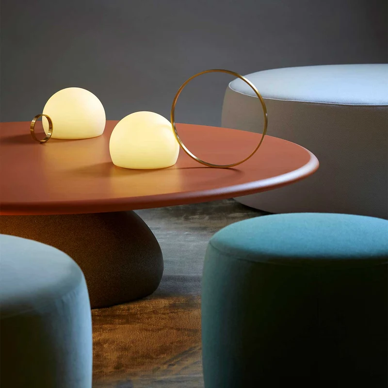 Circ - Lampe à poser sans fil LED IP67 en acier et polyéthylène, style contemporain