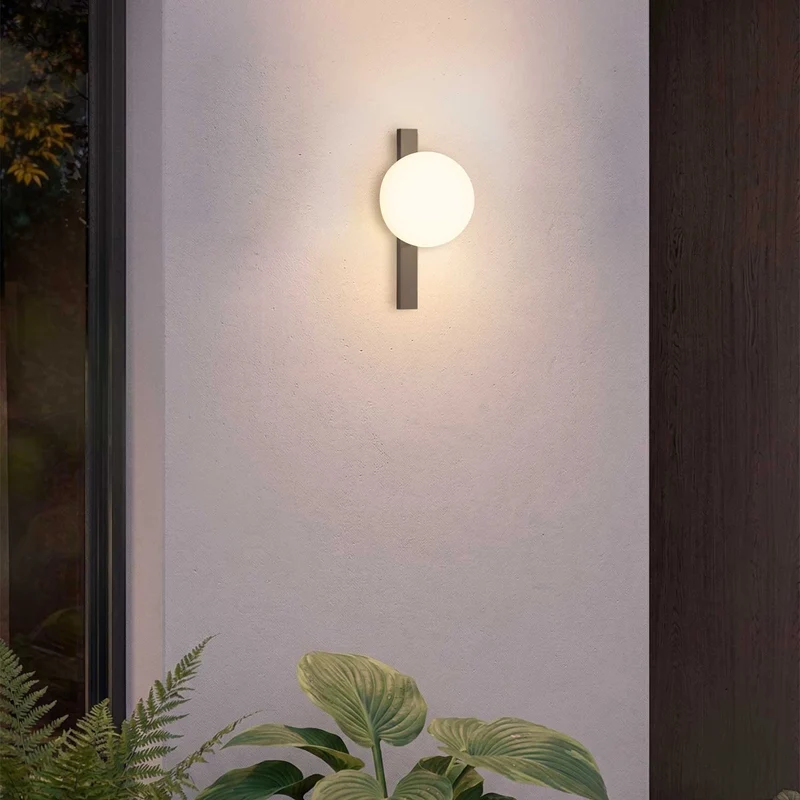 Circ - Applique murale LED IP55 en acier et polyéthylène, style contemporain, H 30 cm