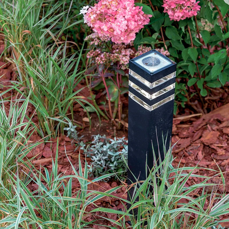 Linden - Borne extérieure à diffuseur vitré en acier, style contemporain