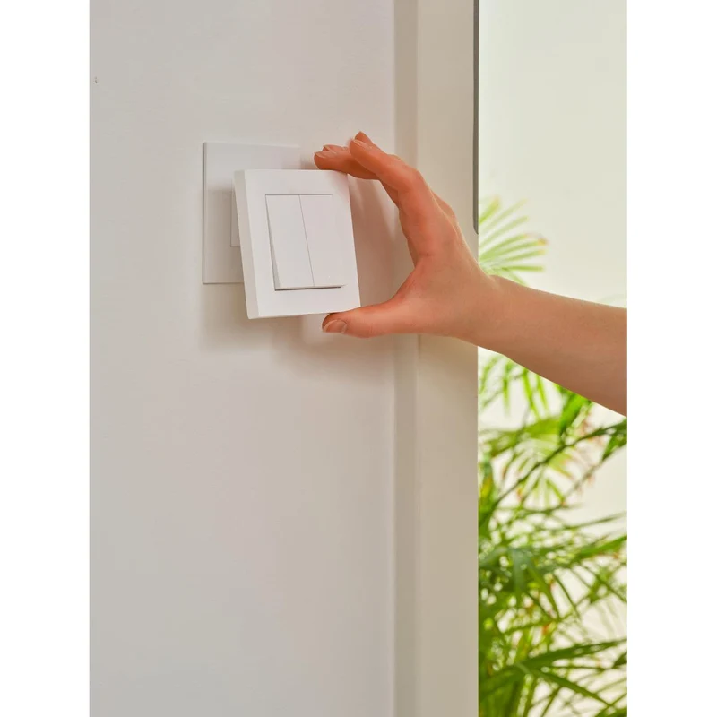 OSRAM Wifi SMART+ interruttore da parete magnetico intelligente a 2 tasti