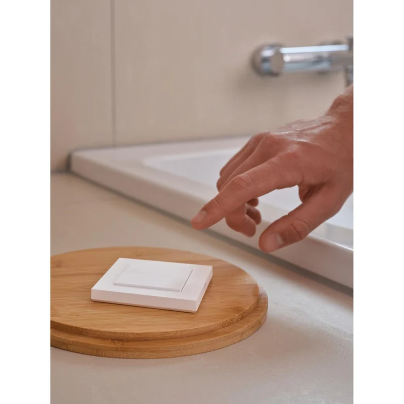 OSRAM Wifi SMART+ interruttore da parete magnetico intelligente con 4 tasti