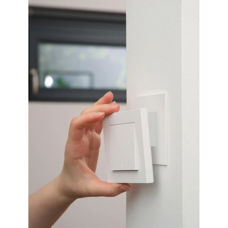 OSRAM Wifi SMART+ interruttore da parete magnetico intelligente con 1 tasto