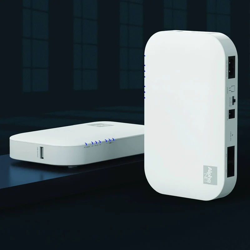 Alphaelettronica KUPSM010 Mini UPS 18W 5/9/12V 1,5A USB 5V, PoE passivo 24V, gruppo di continuità mini con batteria 10000mAh per router, modem, telecamere