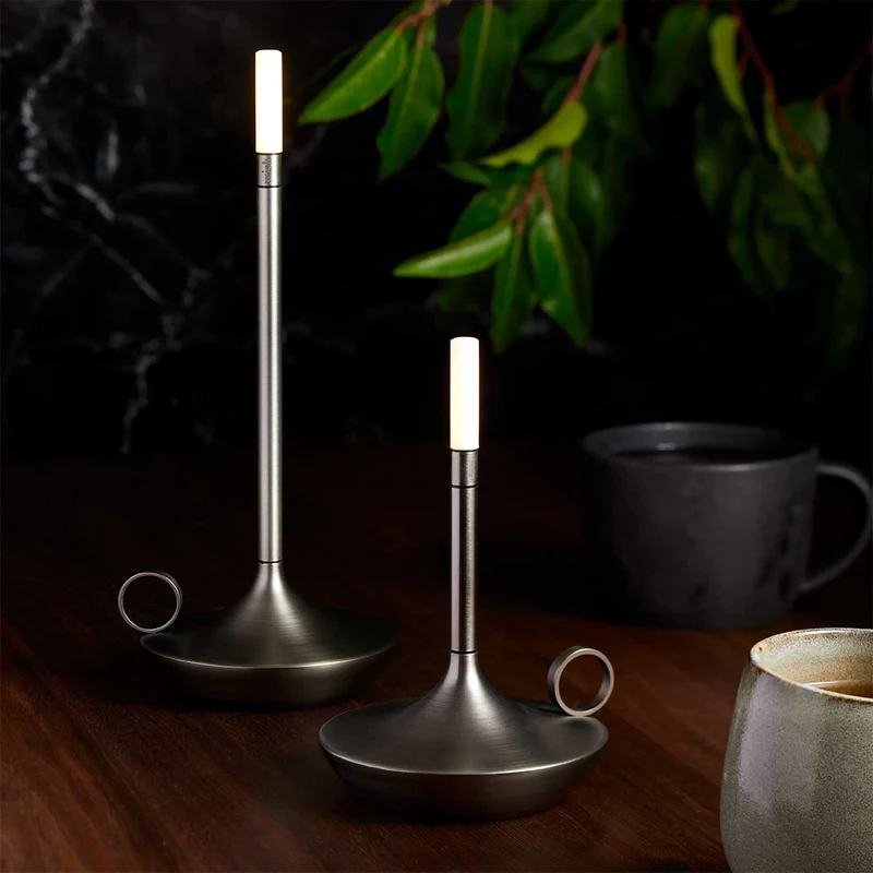 Wick - Lampe à poser LED rechargeable en aluminium et acrylique, style vintage, H 16,5 ou 26 cm