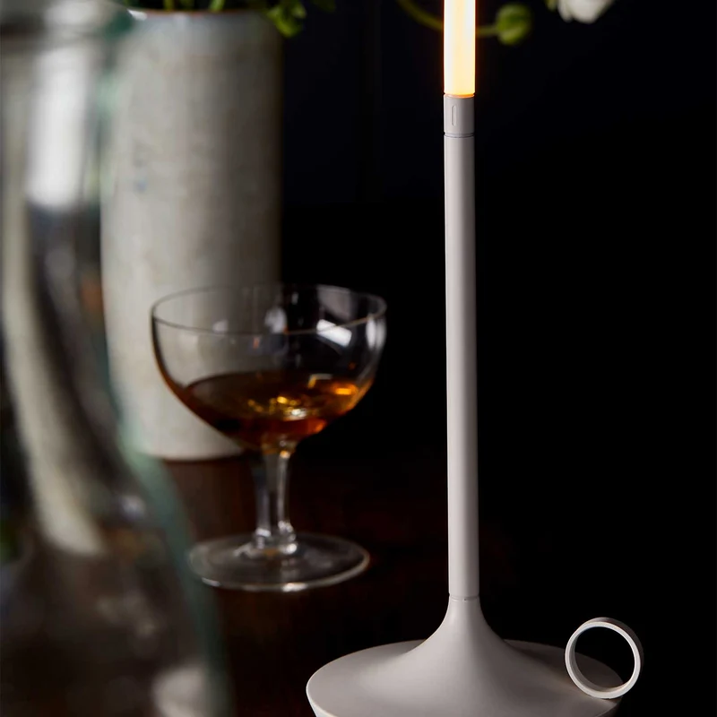 Wick - Lampe à poser LED rechargeable en aluminium et acrylique, style vintage, H 16,5 ou 26 cm