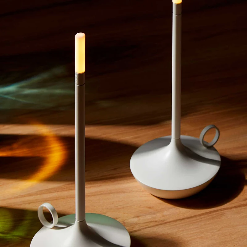 Wick - Lampe à poser LED rechargeable en aluminium et acrylique, style vintage, H 16,5 ou 26 cm