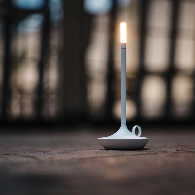Wick - Lampe à poser LED rechargeable en aluminium et acrylique, style vintage, H 16,5 ou 26 cm
