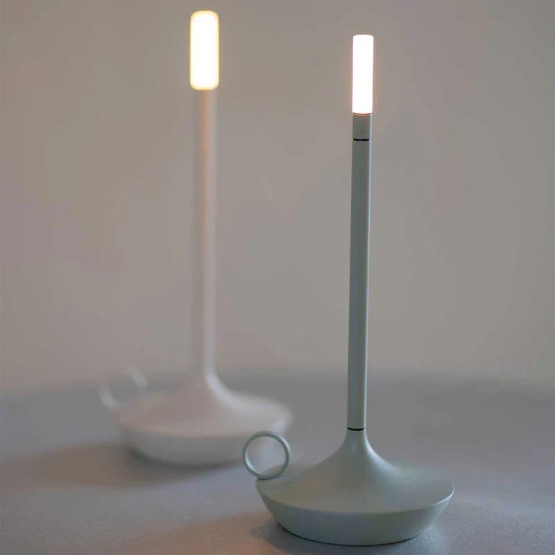 Wick - Lampe à poser LED rechargeable en aluminium et acrylique, style vintage, H 16,5 ou 26 cm