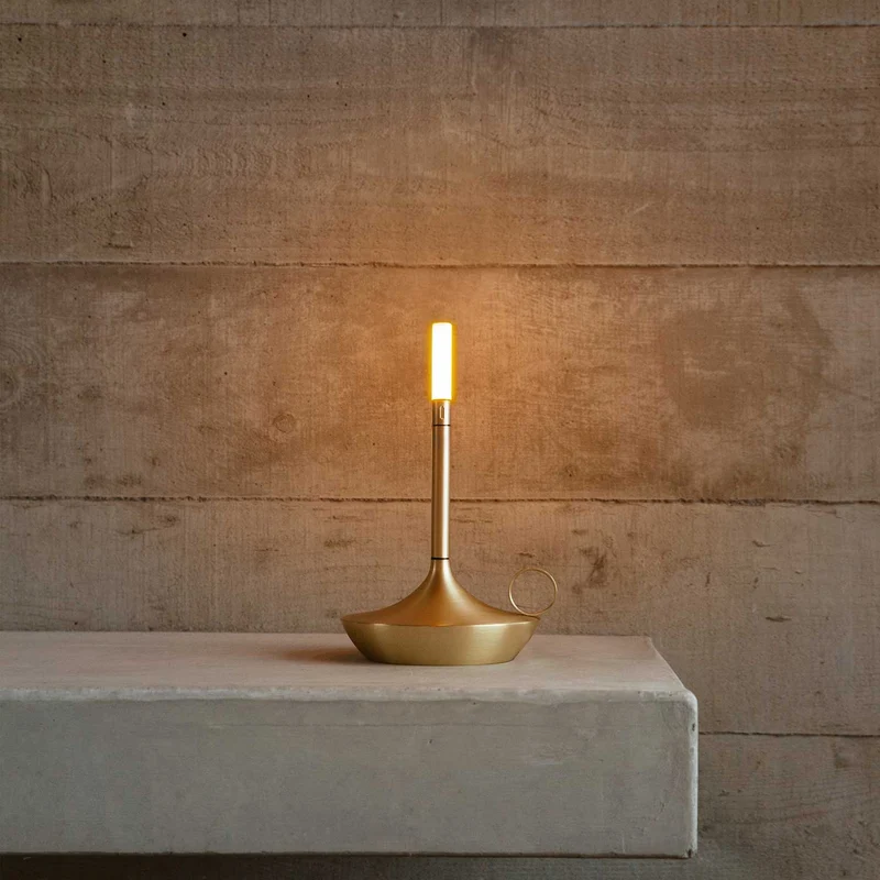Wick - Lampe à poser LED rechargeable en aluminium et acrylique, style vintage, H 16,5 ou 26 cm