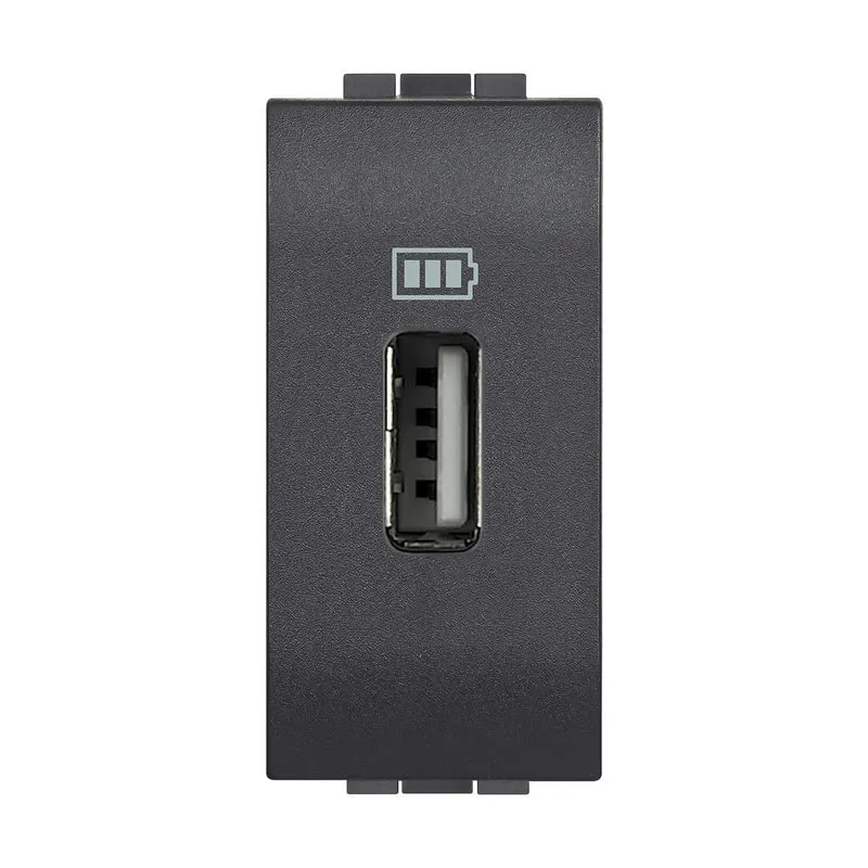 Bticino caricatore USB con tensione 5 Vdc, presa usb a muro per la sola ricarica di dispositivi elettronici fino a 1500 mA