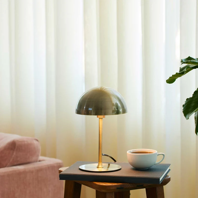 BOOGIE - Lampe à poser en métal, style contemporain et industriel