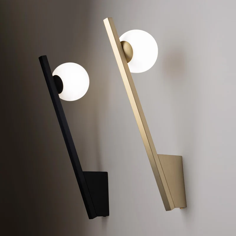 Kazimir - Applique murale inclinée en métal, style contemporain