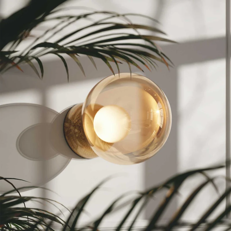Charm - Applique murale en verre sablé, style contemporain