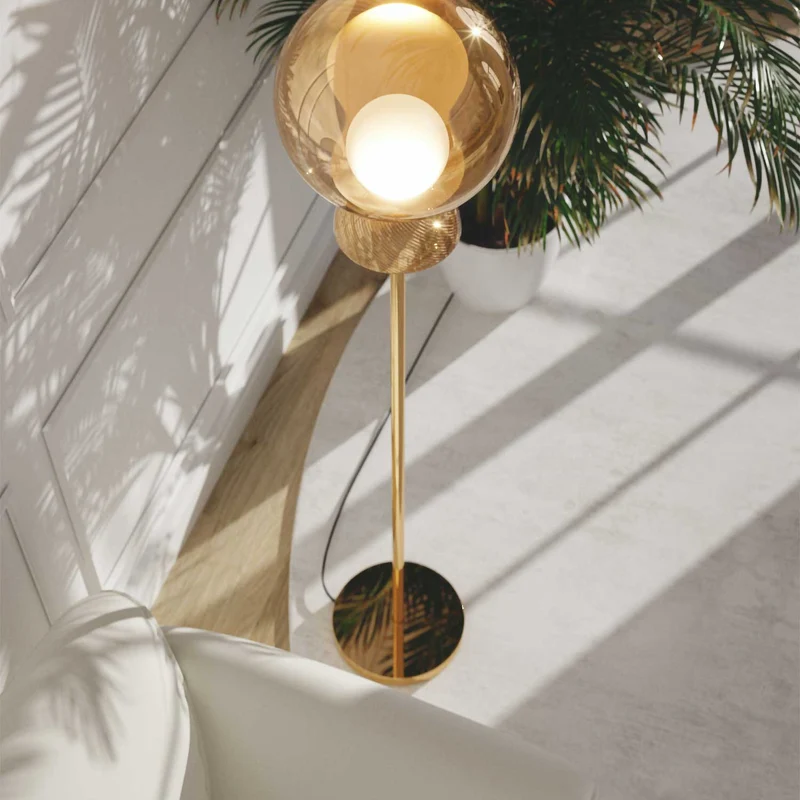 Charm - Lampadaire en verre et acier, style contemporain