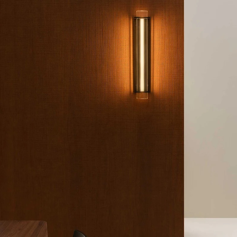 QUADRATUBE W3 - Applique murale LED en acier et plexiglas, style contemporain