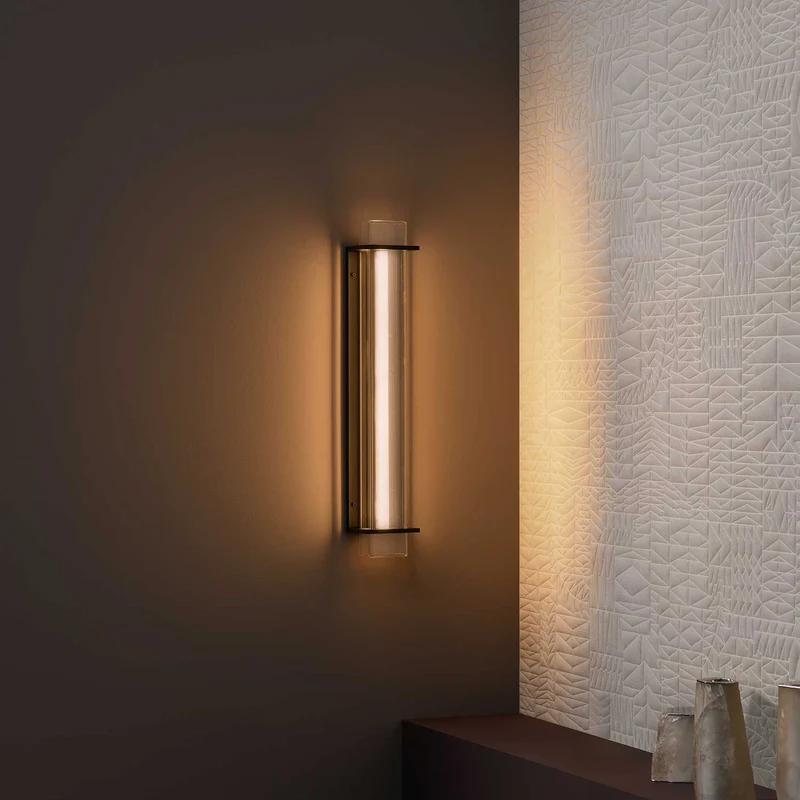 QUADRATUBE W3 - Applique murale LED en acier et plexiglas, style contemporain