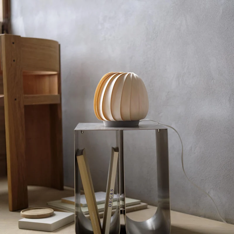 ST906 - Lampe à poser en bouleau ou papier, style japandi