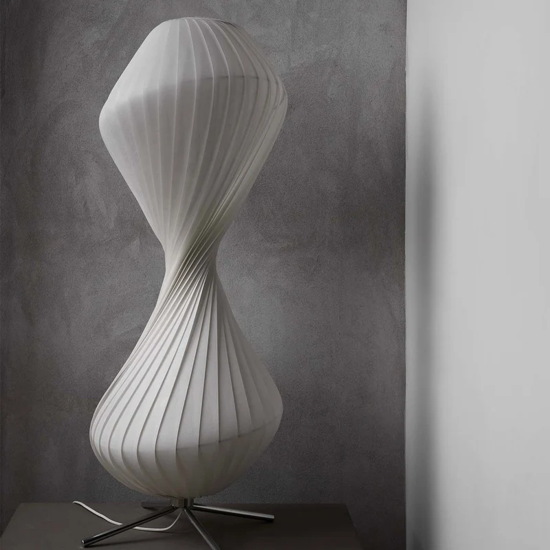 TR32 - Lampadaire en papier artisanal, style scandinave