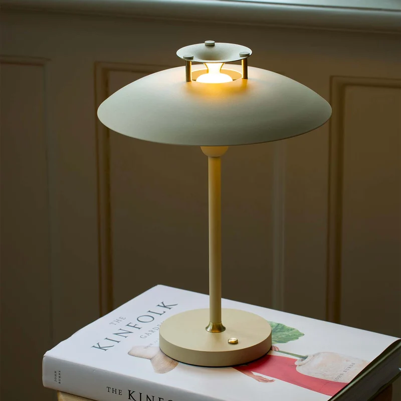 Stepp - Lampe nomade LED en métal, style vintage et industriel