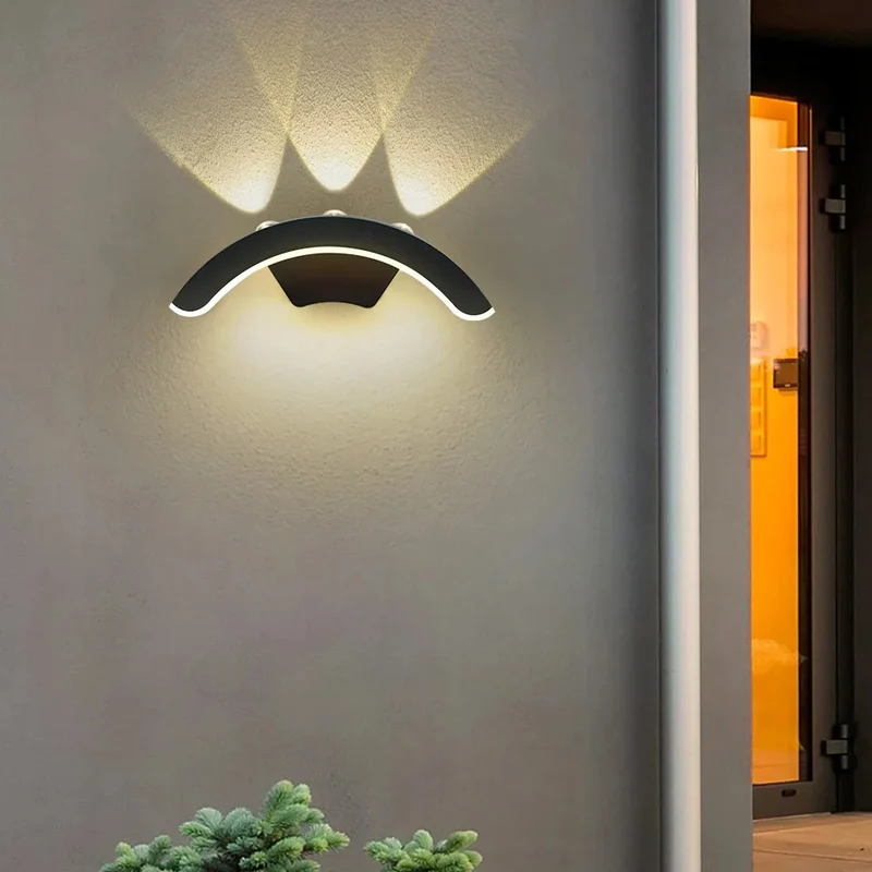 Luminaire Extérieur Mural / CHATIQUE
