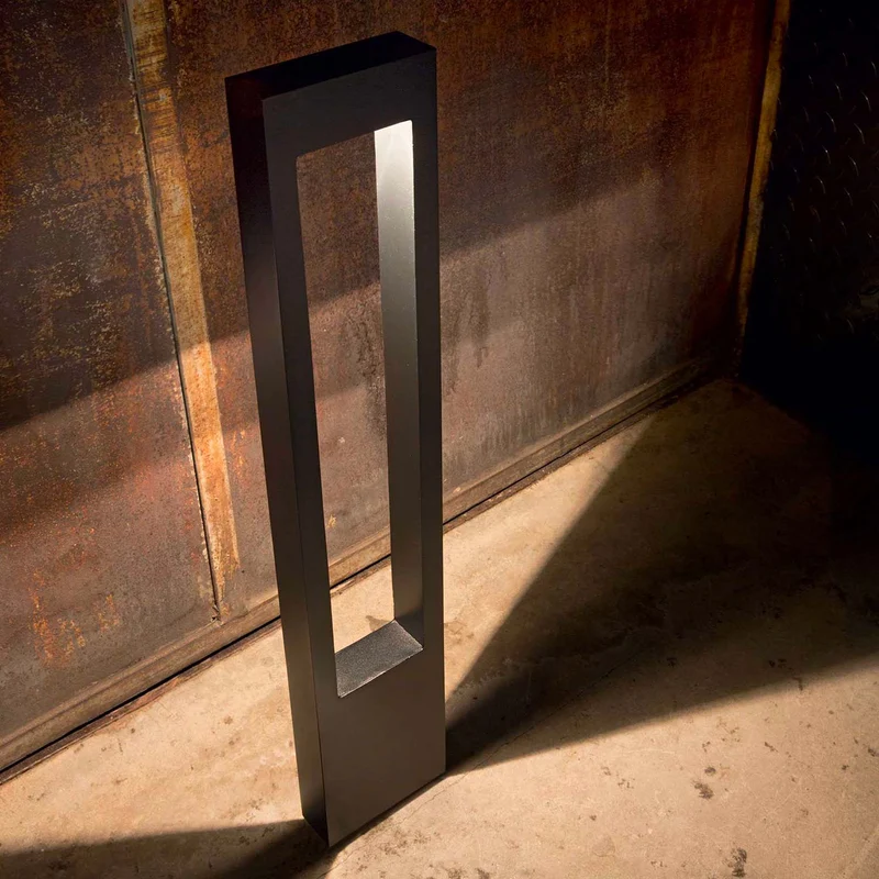 Vega - Borne extérieure rectangulaire en aluminium, style contemporain