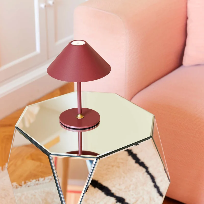 HYGGE - Lampe nomade LED en métal, style contemporain et industriel