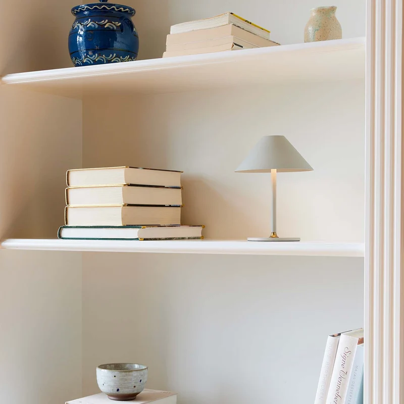 HYGGE - Lampe nomade LED en métal, style contemporain et industriel