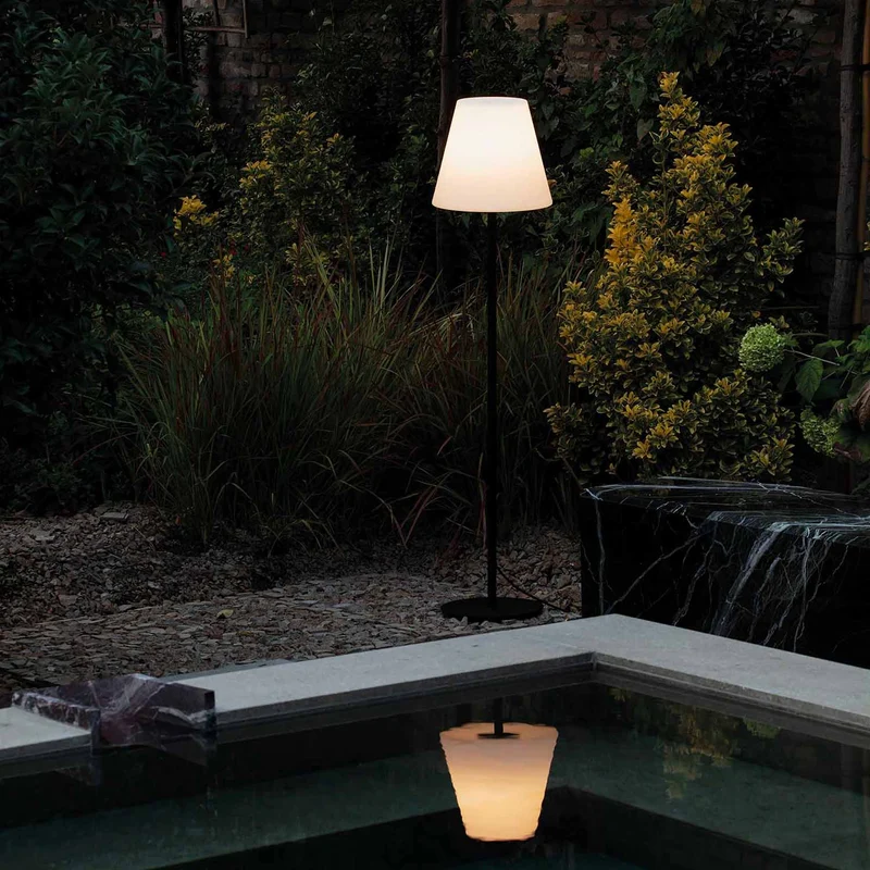 ARCADIA - Lampadaire d’extérieur en acier, style contemporain