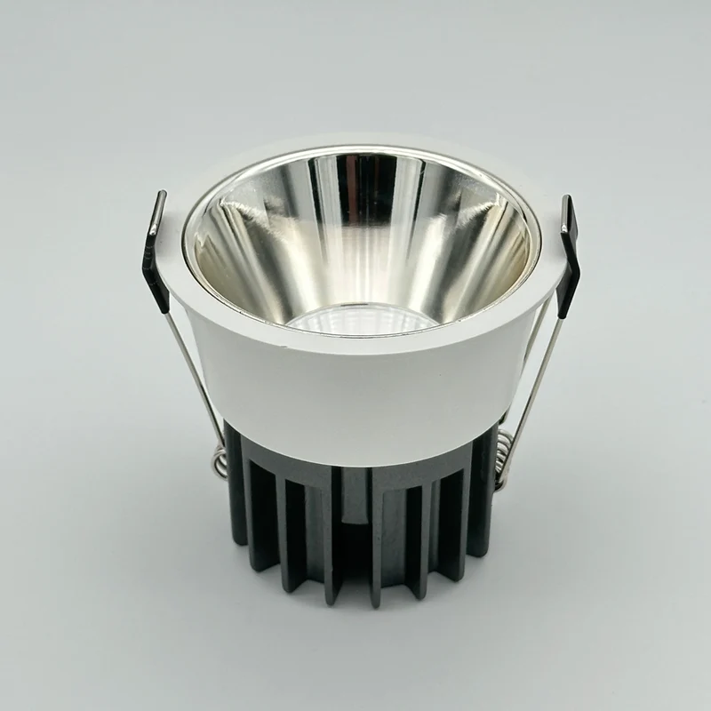 Luminaire Spot / AVOCAT