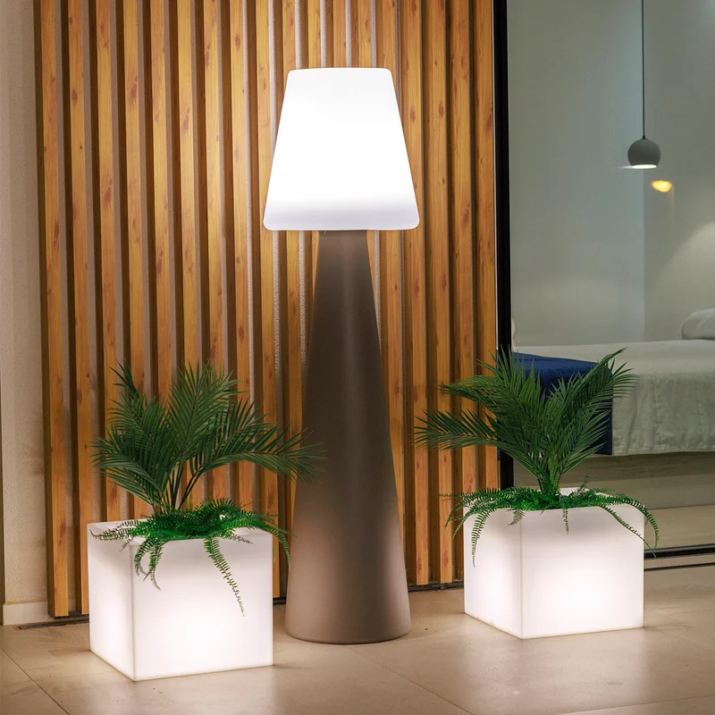 Lampada da terra ricaricabile senza fili Lola 165 POP
