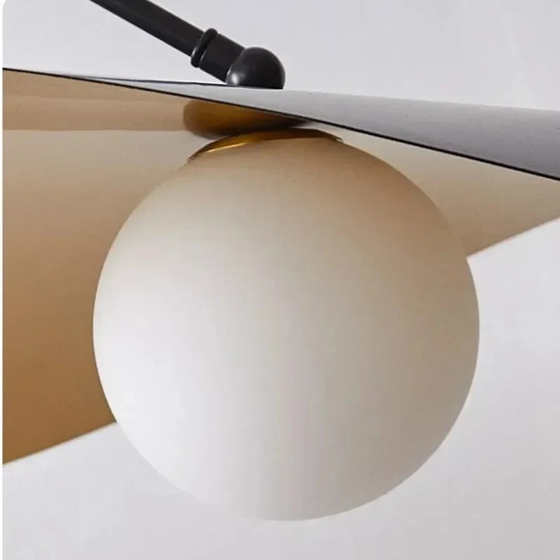 Luminaire Suspendu / CHANTARI NOIR & OR