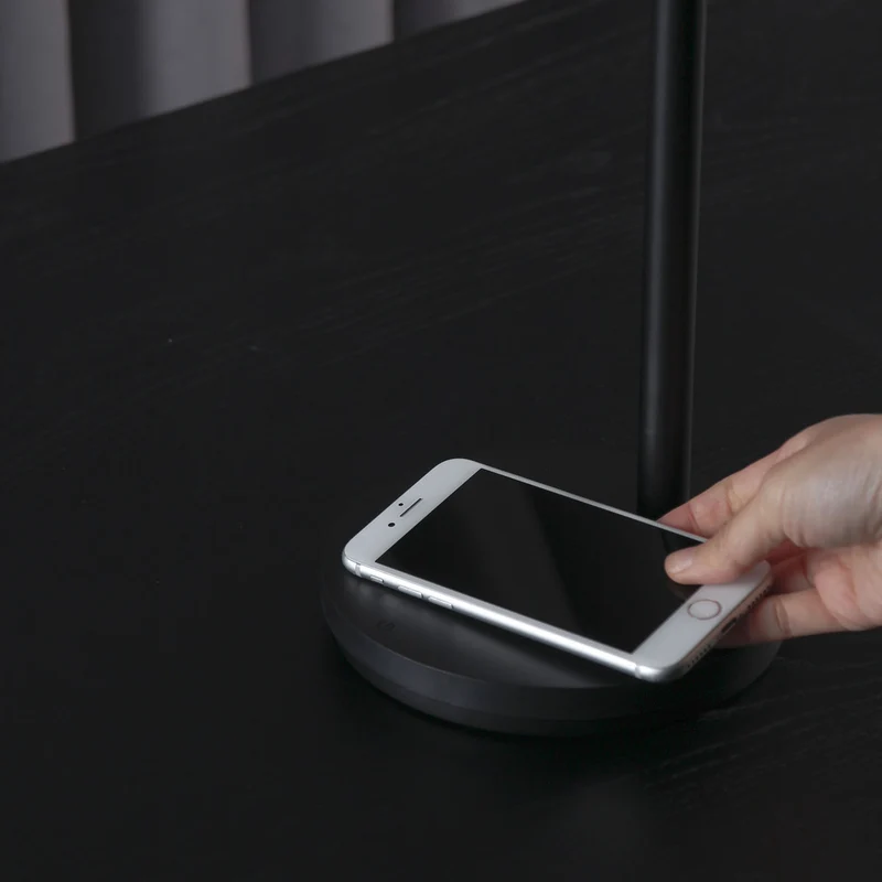 PROBE - Lampe à poser LED avec chargeur à induction, hauteur 40 cm