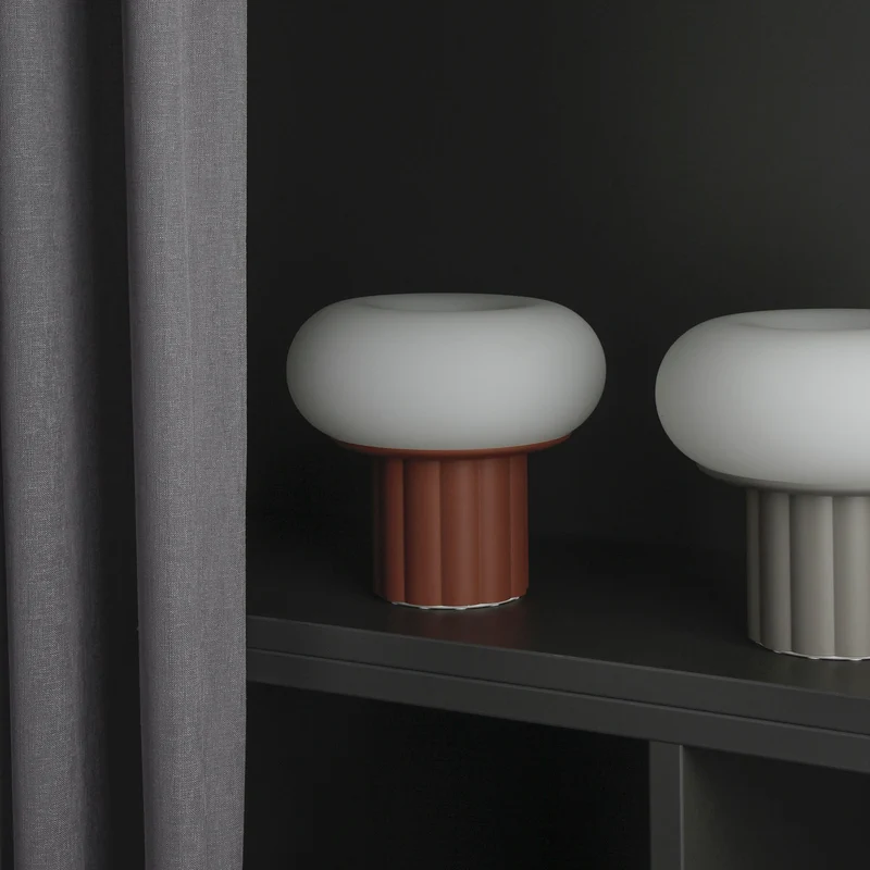 MOZZI - Lampe à poser LED portable IP44 en aluminium, Ø 19 cm