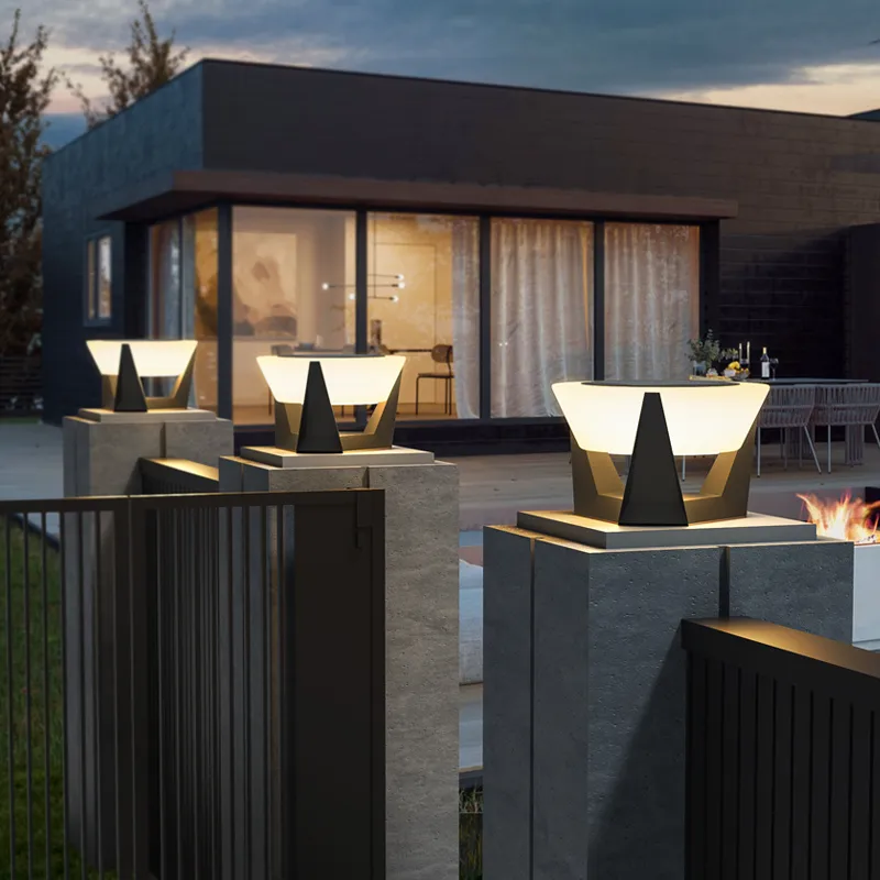 Luminaire Extérieur Mural / LUNAFORGE