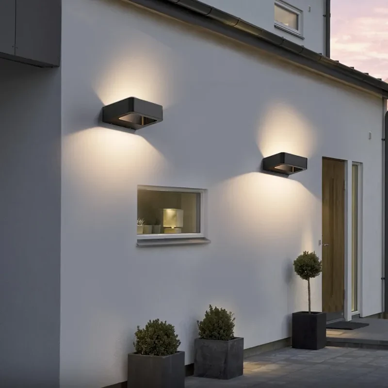 Luminaire Extérieur Mural / MURLUSTRO