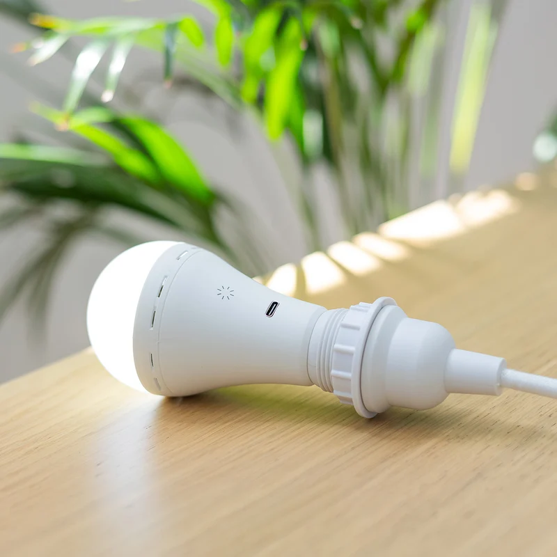 Confezione da 2 unità - LAPERA Lampadina portatile ricaricabile
