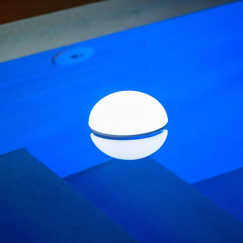 Luce per piscina senza fili galleggiante COCO