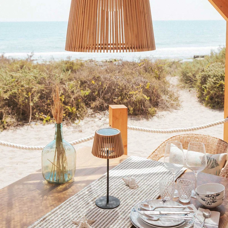 Lampada da tavolo a carica solare OKINAWA TABLE