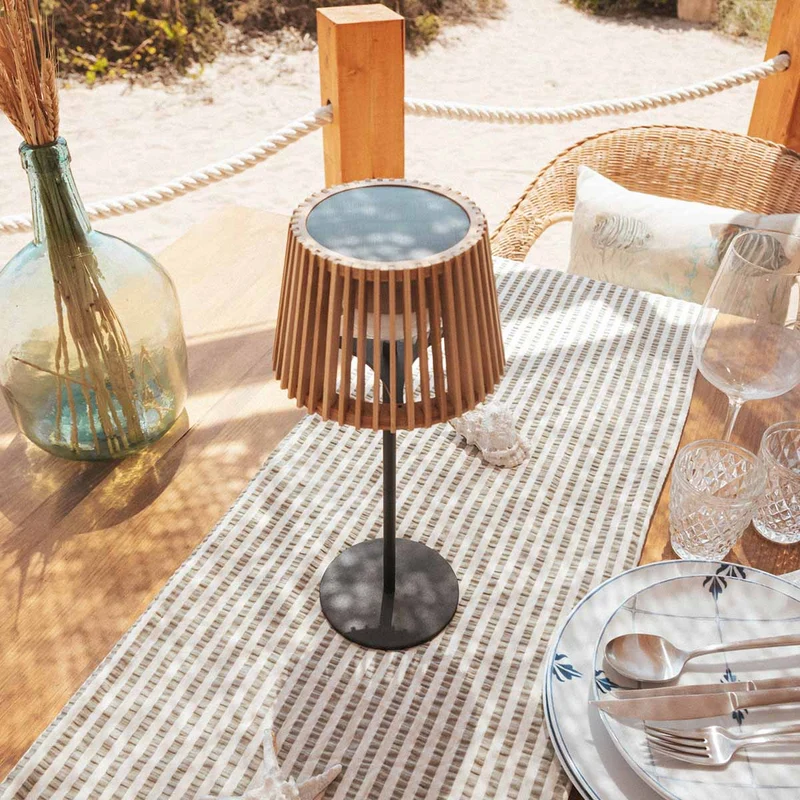 Lampada da tavolo a carica solare OKINAWA TABLE